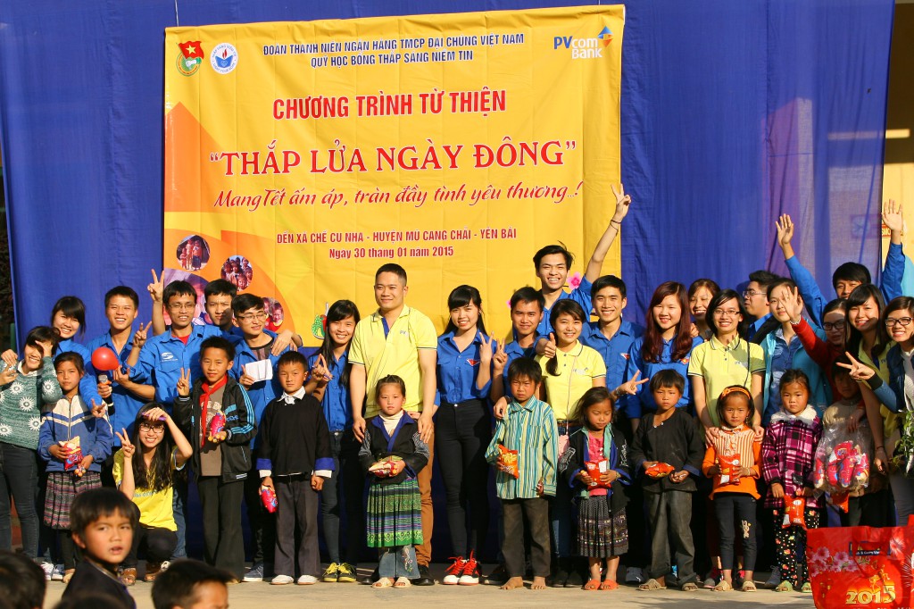 Chương trình từ thiện "Thắp lửa ngày đông" - Cộng đồng Thắp Sáng Niềm Tin HN